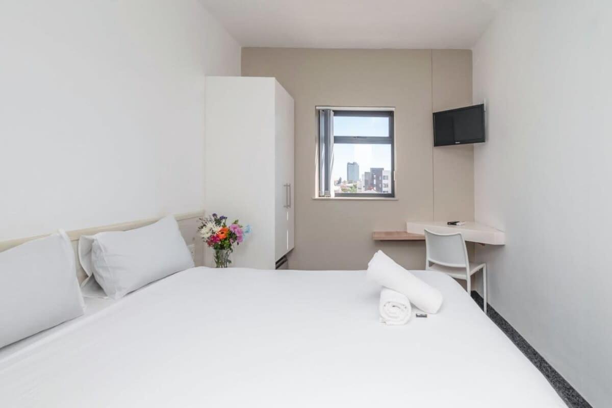 Metropole Point - 2nd Floor * Kapstadt